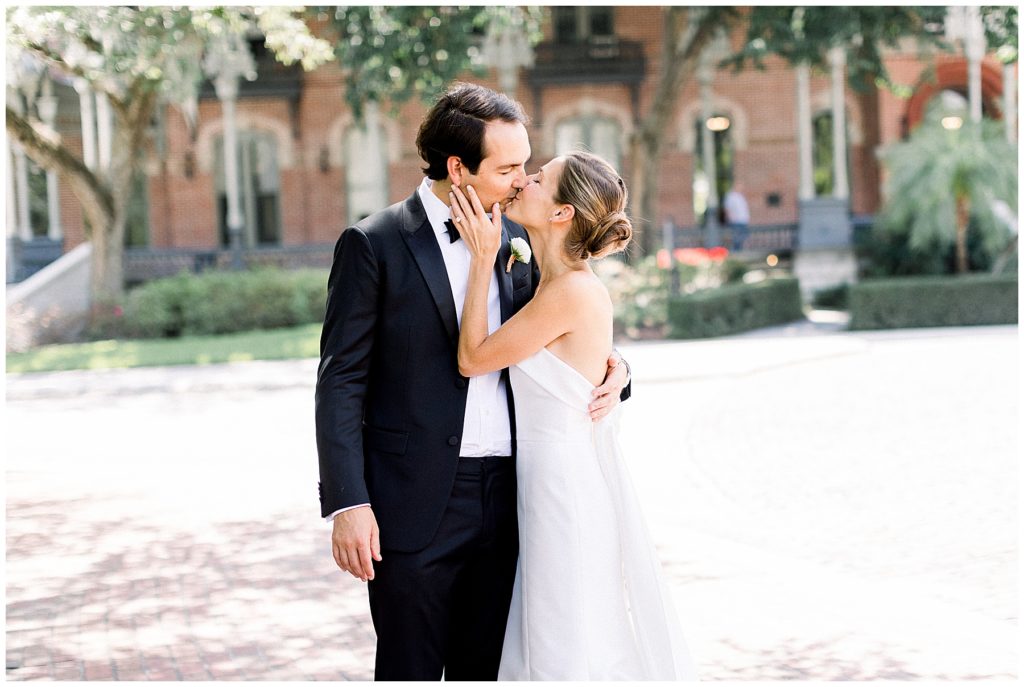 Tampa Wedding - Oxford Exchange - Florida Wedding Photographer - Taylor'd Southern Events