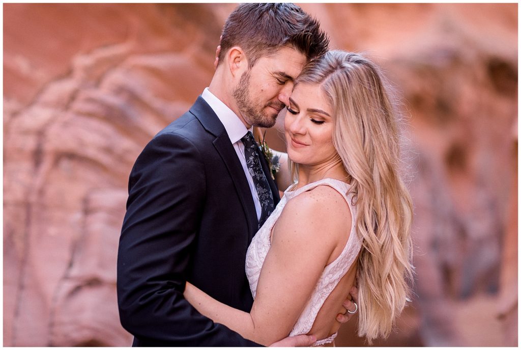 Antelope Canyon & Horseshoe Bend Elopement - Adventure Elopement - Arizona Photographer - Taylor'd Southern Events