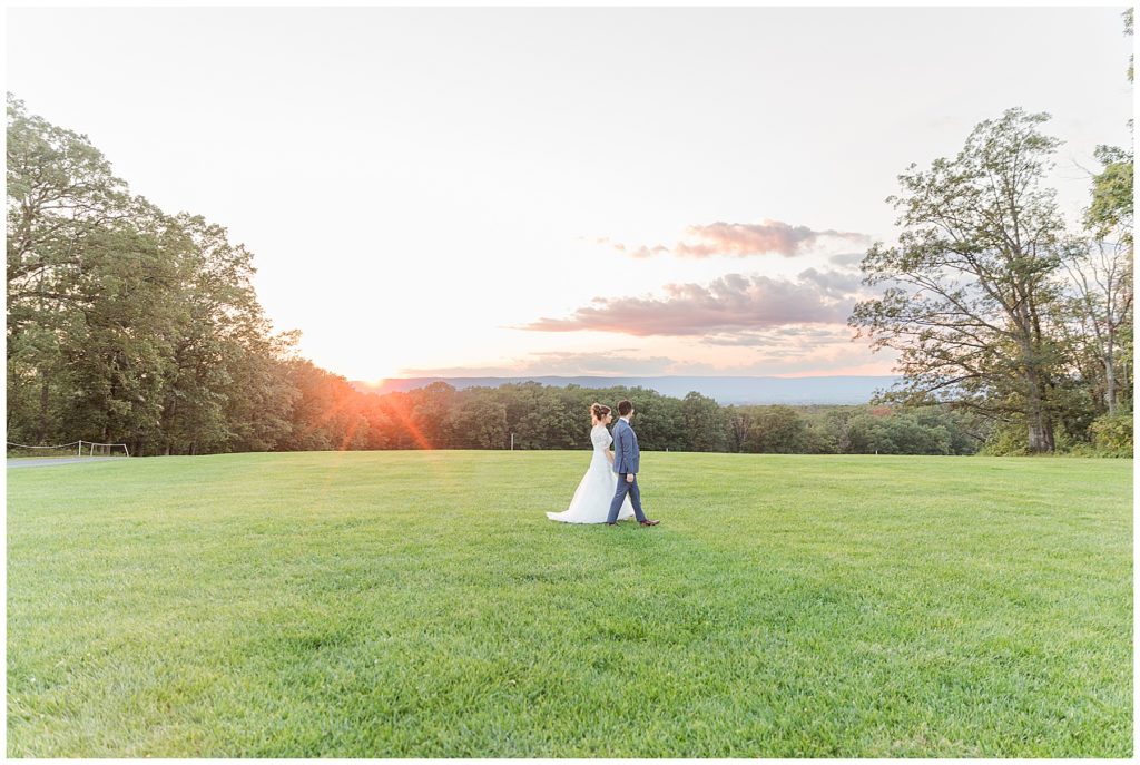 Romantic bride and groom portraits at Dulany's Overlook | Taylor'd Southern Events | Maryland Wedding Photographer